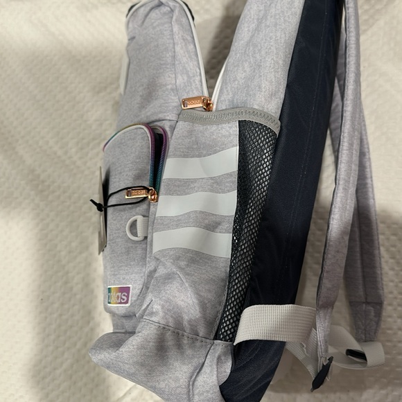 Adidas Classic 3S 4 Backpack. Jersey White/White Rainbow. - Picture 6 of 8